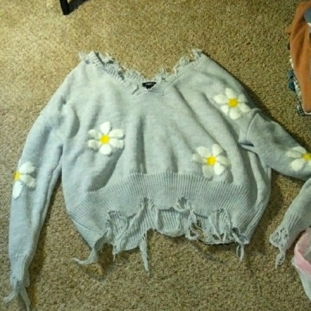 flower cropped blue long sleeve